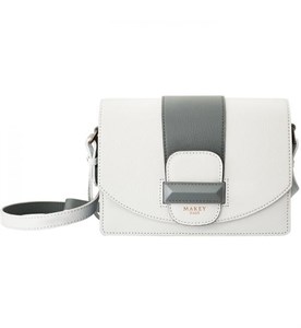 {{productViewItem.photos[photoViewList.activeNavIndex].Alt || productViewItem.photos[photoViewList.activeNavIndex].Description || 'Сумка женская из натуральной кожи &quot;Spring&quot;, цвет белый'}}
