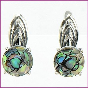 {{productViewItem.photos[photoViewList.activeNavIndex].Alt || productViewItem.photos[photoViewList.activeNavIndex].Description || 'Серьги &quot;Влияние&quot; из галиотиса'}}