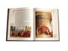 Подарочное издание книги "Москва" в кожаном переплете