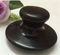 Косметический массажер "Грибок" из черного базальта (фото)